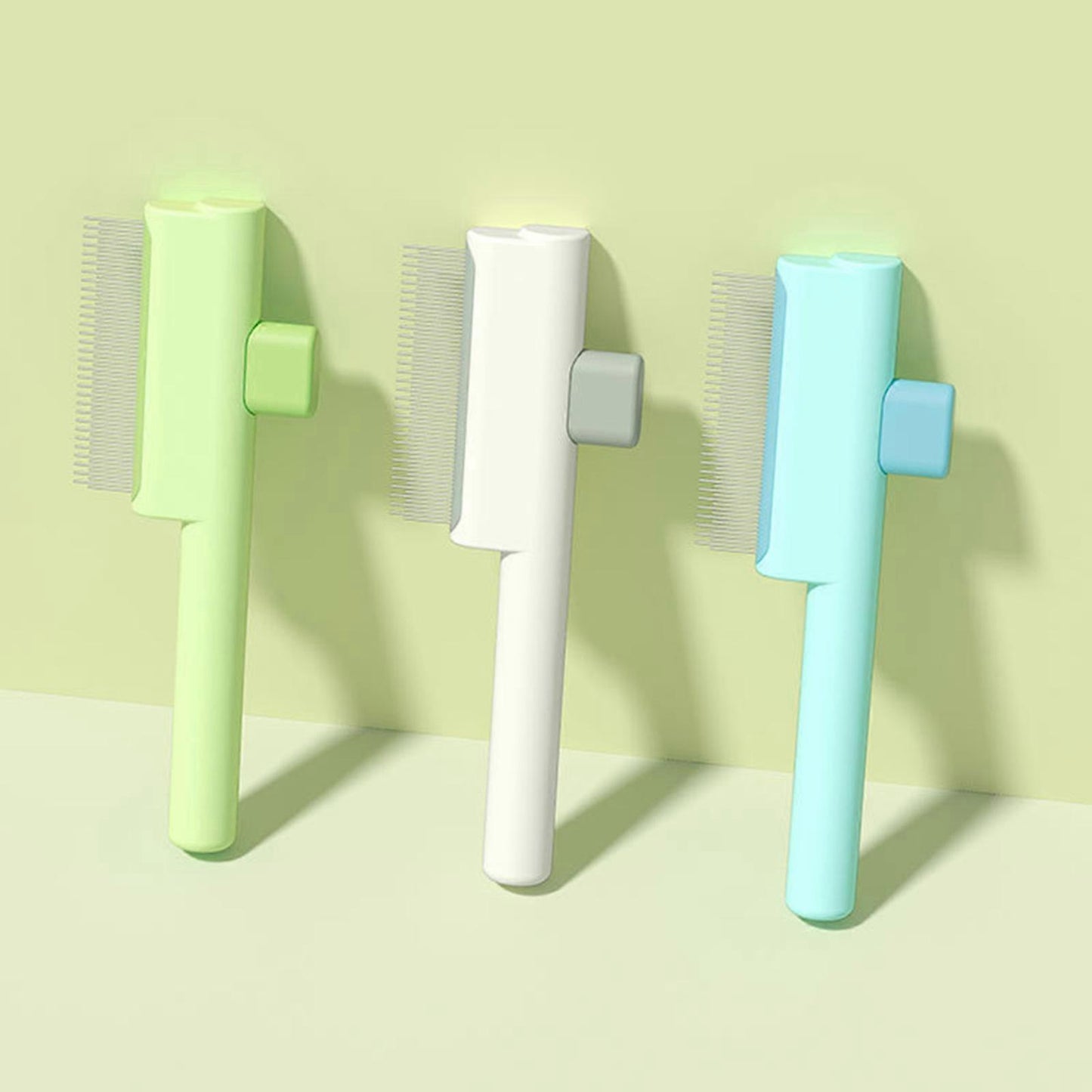 VetriPush Kısa Tüyler İçin Sık Dişli Basmalı Kedi Tarağı